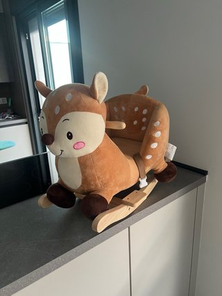Mecedora peluche ciervo