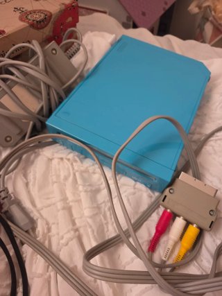 Consola Wii + Juegos (Sin Mando)