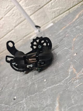 Cambio Trasero Shimano Tourney RD-TY300 6/7 Vel