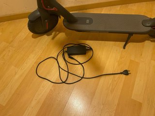 Patinete Eléctrico Xiaomi M365