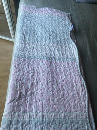 Canapé con colchón y ropa de cama ¡CHOLLO!