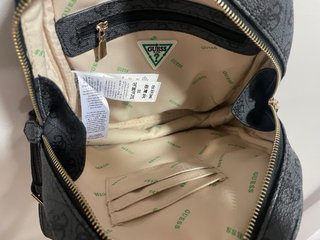 Mochila Guess pequeña
