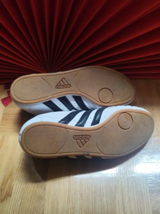 Adidas Originals Taekwondo 39 1/3