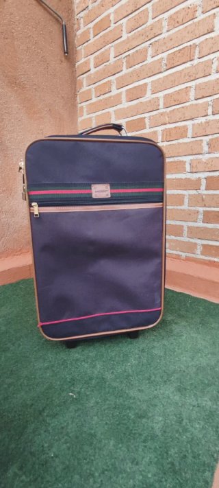 Maleta azul marino 53x33x15