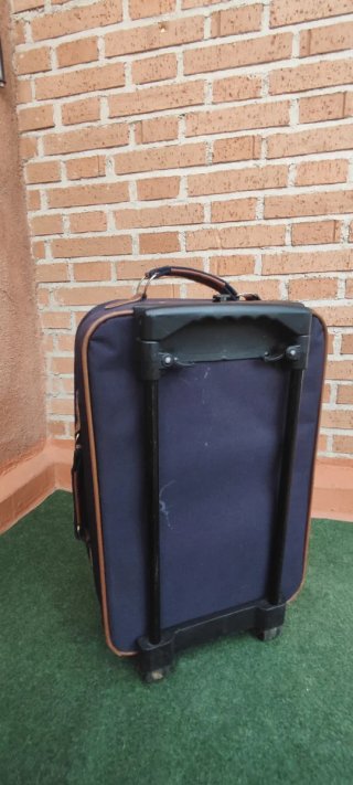 Maleta azul marino 53x33x15