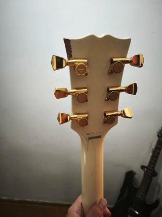 Guitarra Eléctrica Fenix imitación Les Paul Blanca