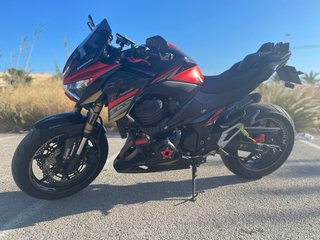 Kawasaki Z800e A2
