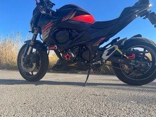 Kawasaki Z800e A2