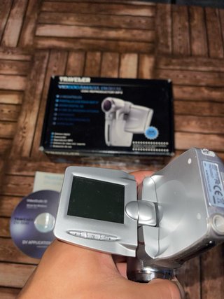 Videocámara Digital Traveler DV-5040 con Accesorio
