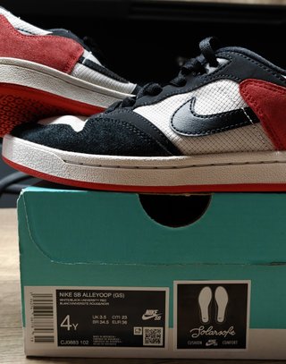 scarpe Nike SB Alleyoop taglia 36 bianco nero ross