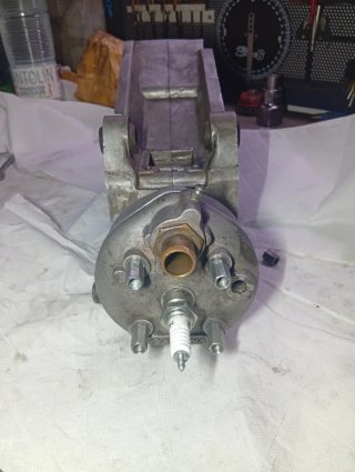 Bloque Motor y Athena 70cc  Derbi Variant Star