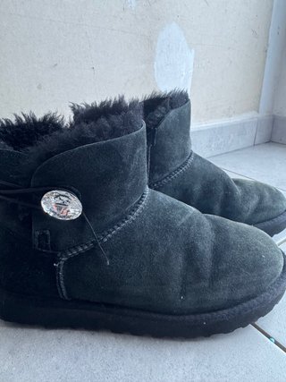 Ugg neri con strass