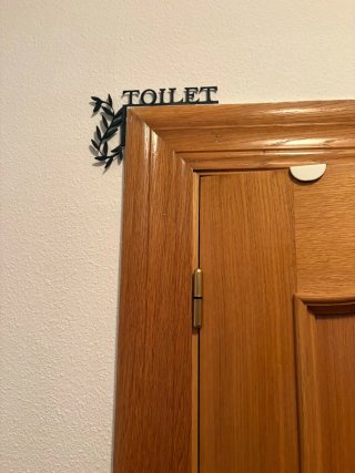 Cartello TOILET per bagno