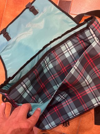 Bolso Porta Documentos DC Shoes Cuadros