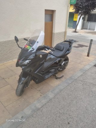 Yamaha TMAX Negra NUAVA A ESTRENAR