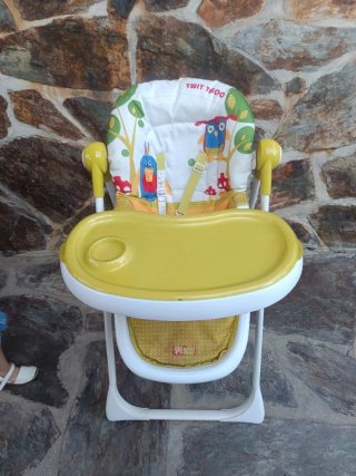 Trona infantil Piku con estampado de animales