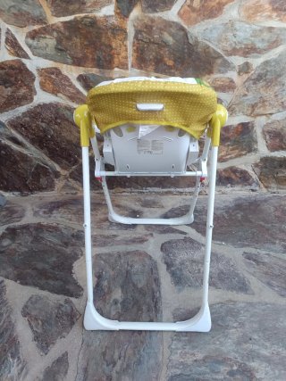 Trona infantil Piku con estampado de animales