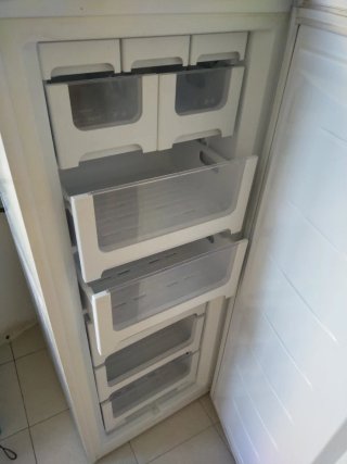 Congelador vertical Home