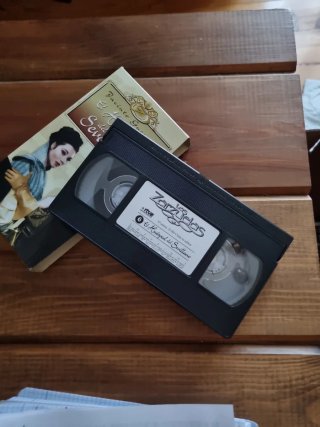 VHS El Huésped del Sevillano Jacinto Guerrero