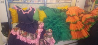 Falda flamenca niña lunares verde y rosa