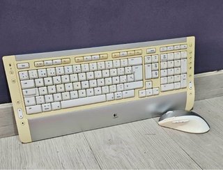 Teclado y Ratón Logitech Beige/Plata