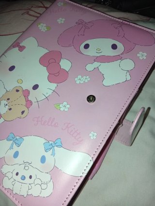 ( NUEVA ) Libreta Hello Kitty porta tarjetas