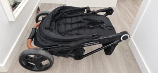 Silla de paseo Kinderkraft negra plegable