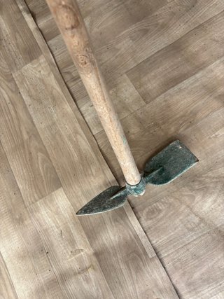 Pala de obra con mango