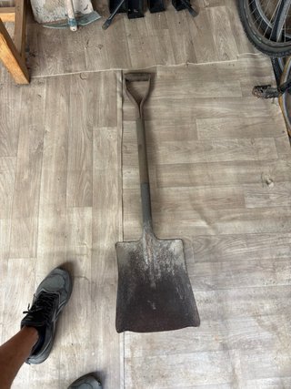 Pala de obra con mango