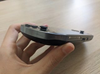 PS Vita OLED 64GB con funda y cargador
