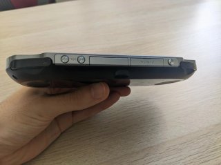 PS Vita OLED 64GB con funda y cargador