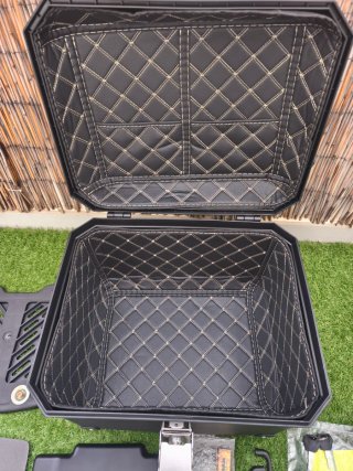 Baúl Moto Negro
