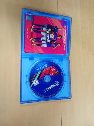 PS4 FIFA 19