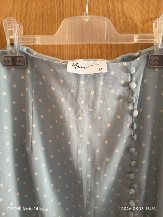 Falda larga lunares azul