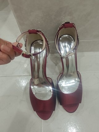 Zapatos de tacón burdeos T39