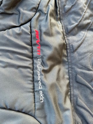 Chaqueta Rev'it con protecciones