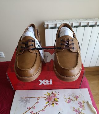 Náuticos Camel Hombre Talla 42