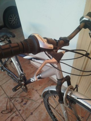 Bicicleta de montaña poco uso