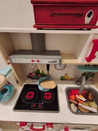 Cocinita de madera infantil