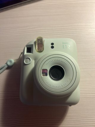 Cámara Fujifilm Instax Mini 12