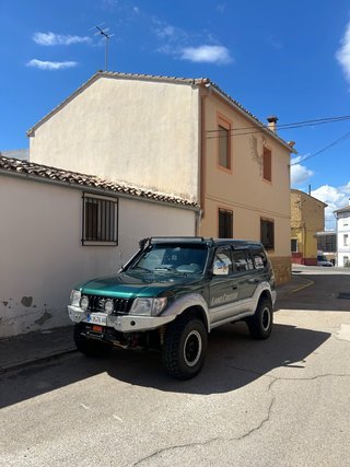 Toyota Land Cruiser 90 1998
