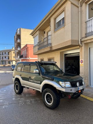 Toyota Land Cruiser 90 1998