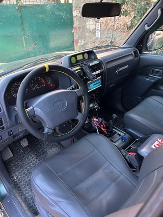Toyota Land Cruiser 90 1998
