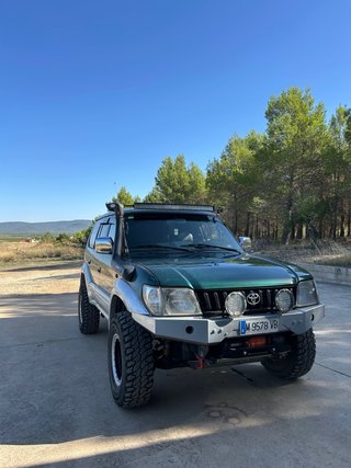 Toyota Land Cruiser 90 1998