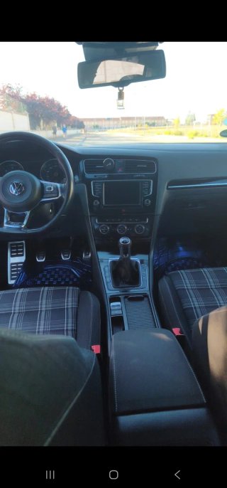 Volkswagen Golf 2016