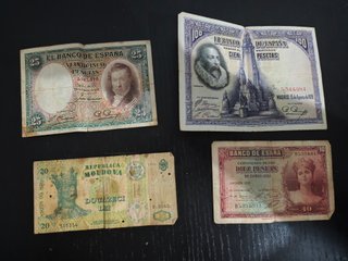 Lotes de Billetes Antiguos España y Moldavia