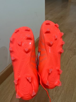 Botas de fútbol Puma talla 33