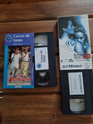 2 VHS: Carros de fuego / Instinto Básico