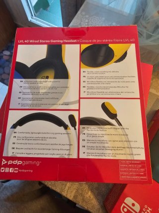 Nintendo Switch + Accessori Gaming