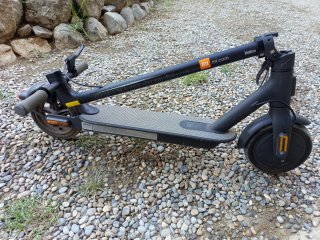 Vendo Patinete Eléctrico Xiaomi 20 km/h